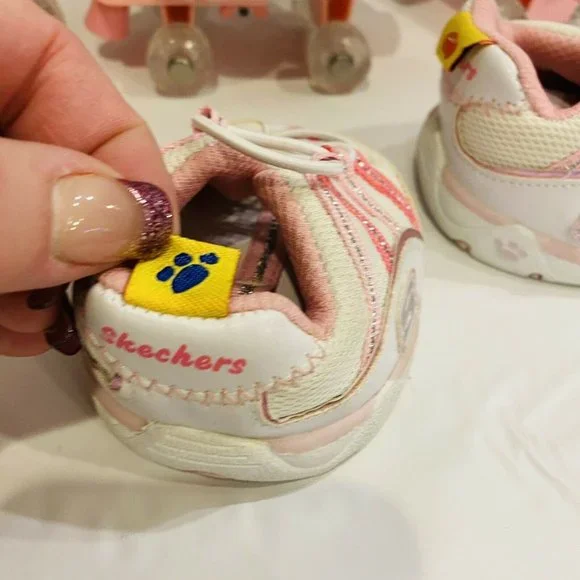 Lot Build A Bear Workshop Pink Roller Skates & sneaker lot for plush animals - Picture 9 of 13